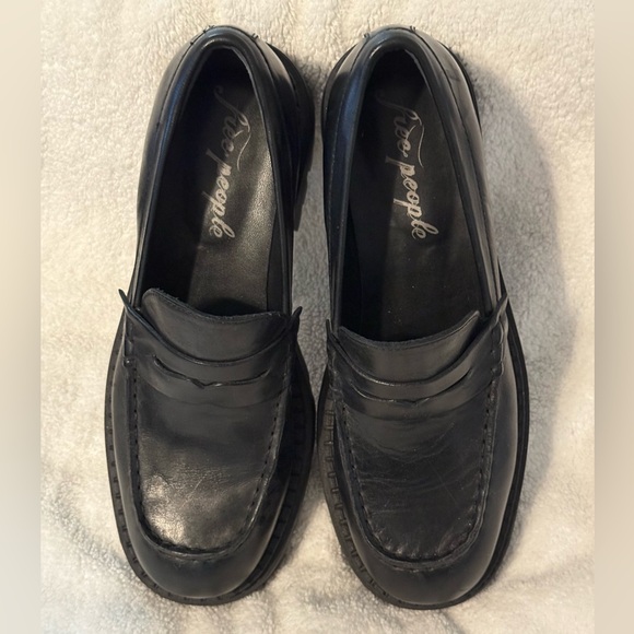 Free People Women's Lyra Lug Sole Loafer Size 39 - Picture 1 of 6